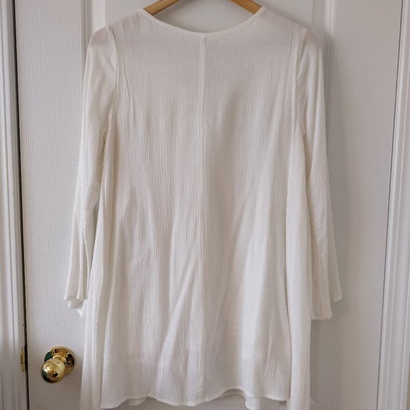 FLARLOW Embroidered Top Sz XS - Picture 3 of 5